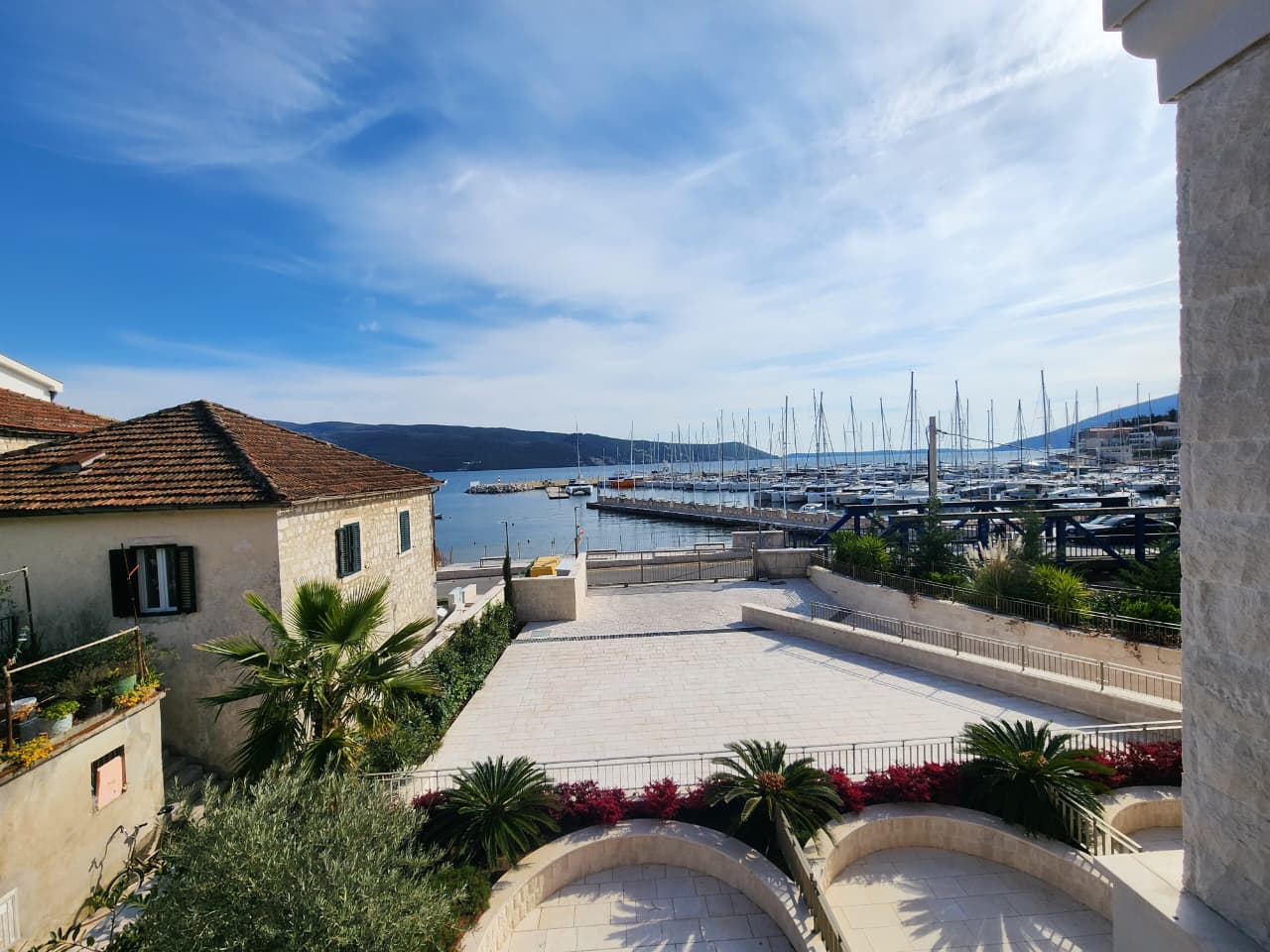 52 m² apartment with 1 bedroom and panoramic sea view